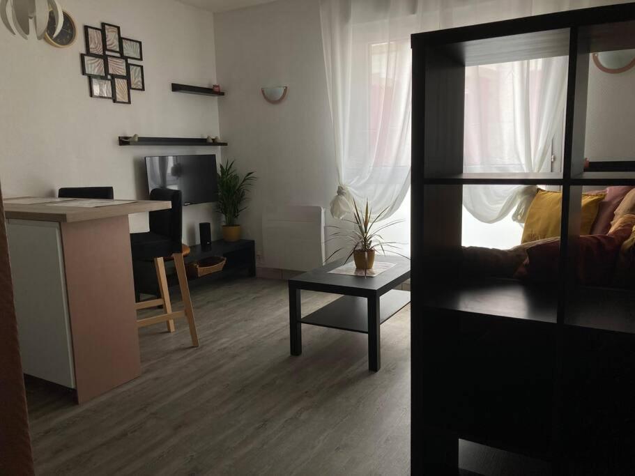 Cozy'Nest Apartment Брест Екстериор снимка