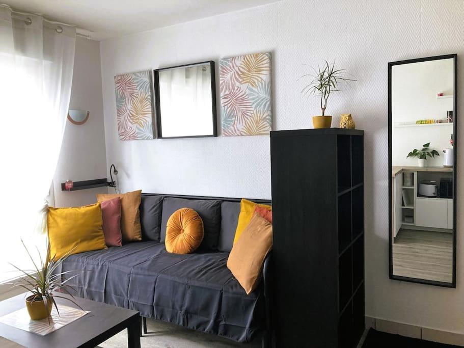 Cozy'Nest Apartment Брест Екстериор снимка